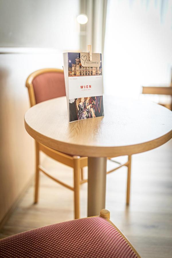 Hotel-Pension Fuenfhaus Vienna Luaran gambar
