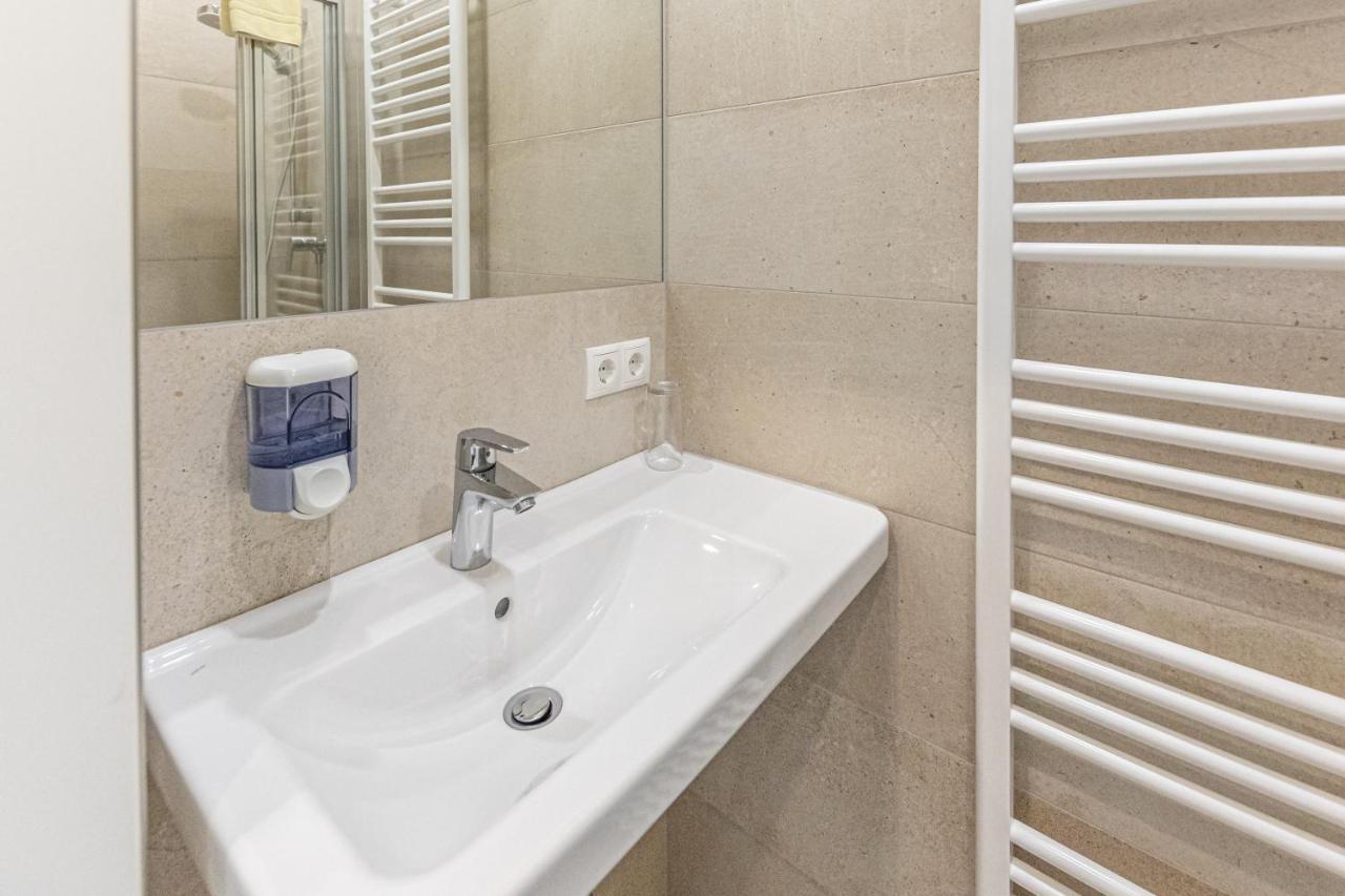 Hotel-Pension Fuenfhaus Vienna Luaran gambar